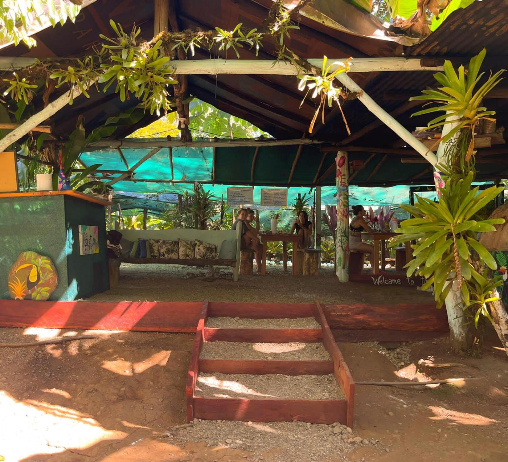 Rio Agujitas Eco Farm Hostel And Tours Drakes Bay エクステリア 写真